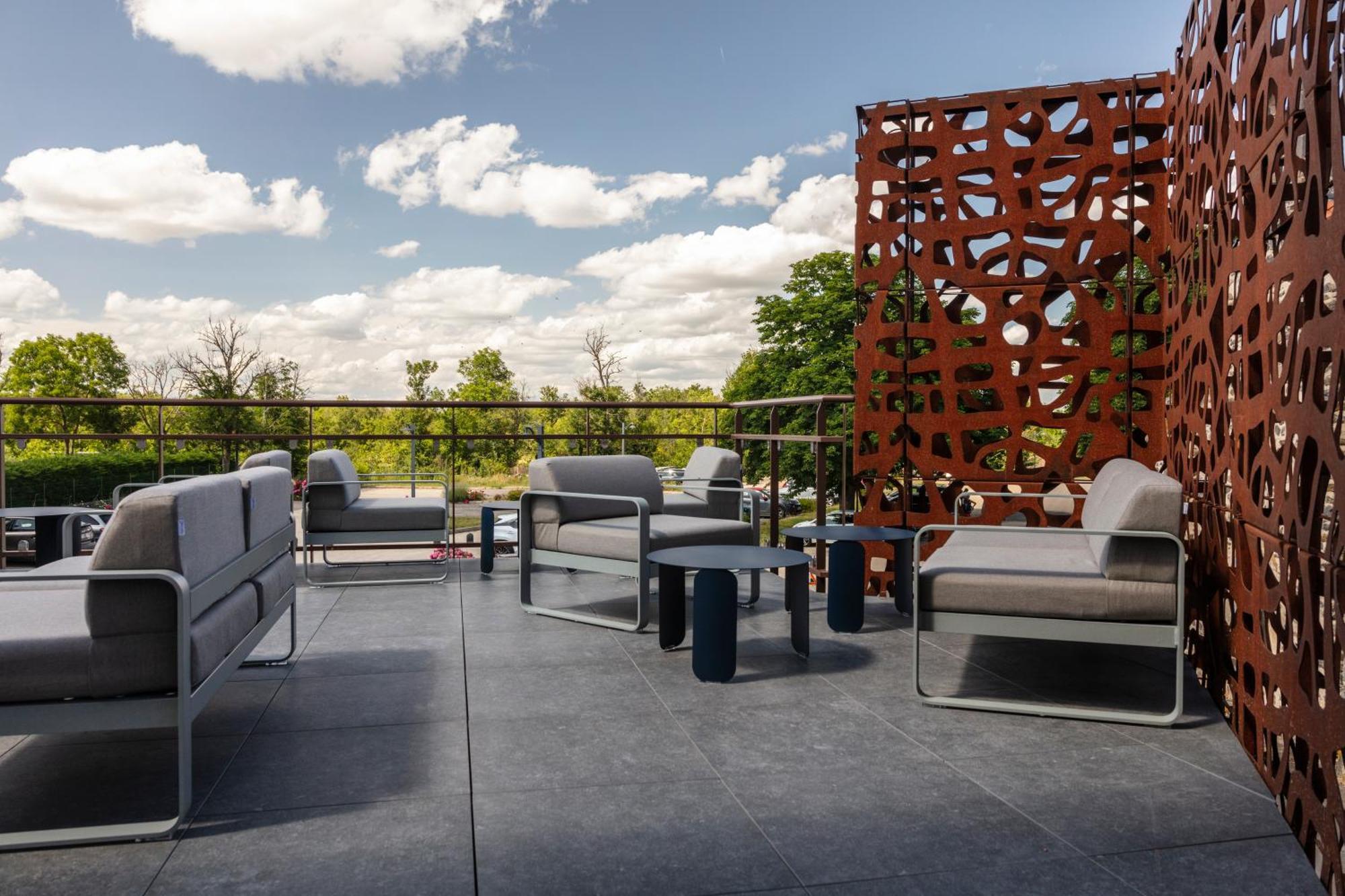 Hotel & Restaurant Origines Par Adrien Descouls - Teritoria Le Broc  Exterior photo