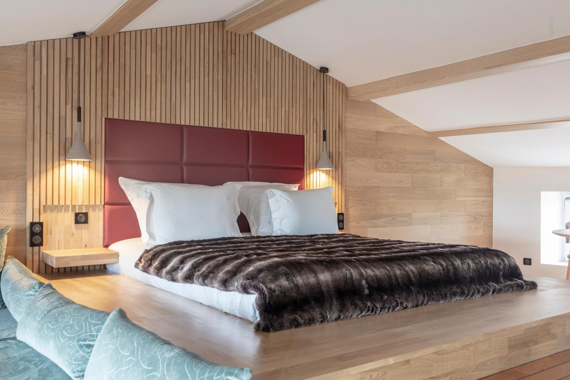 Hotel & Restaurant Origines Par Adrien Descouls - Teritoria Le Broc  Room photo